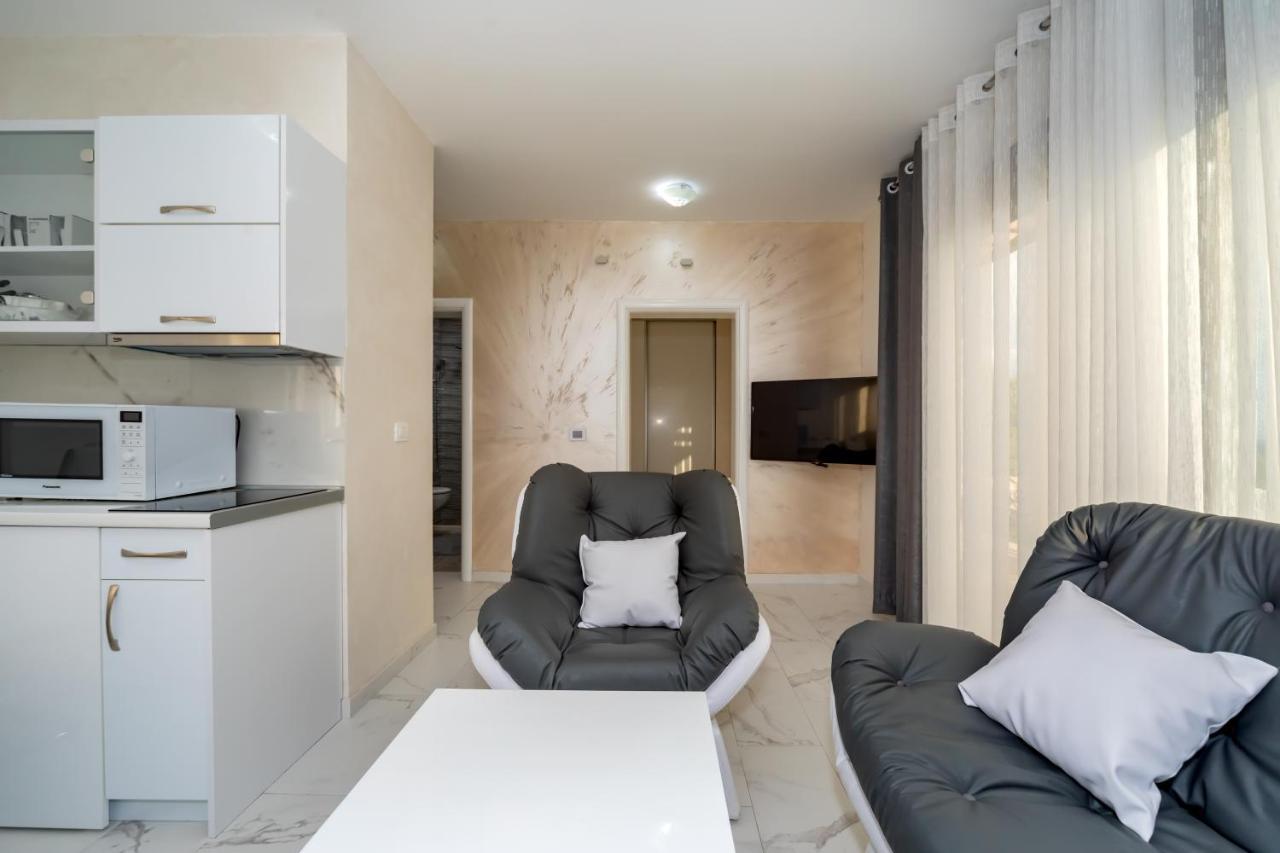 Ferienwohnung Kaom Lux Dobrá Voda Exterior foto