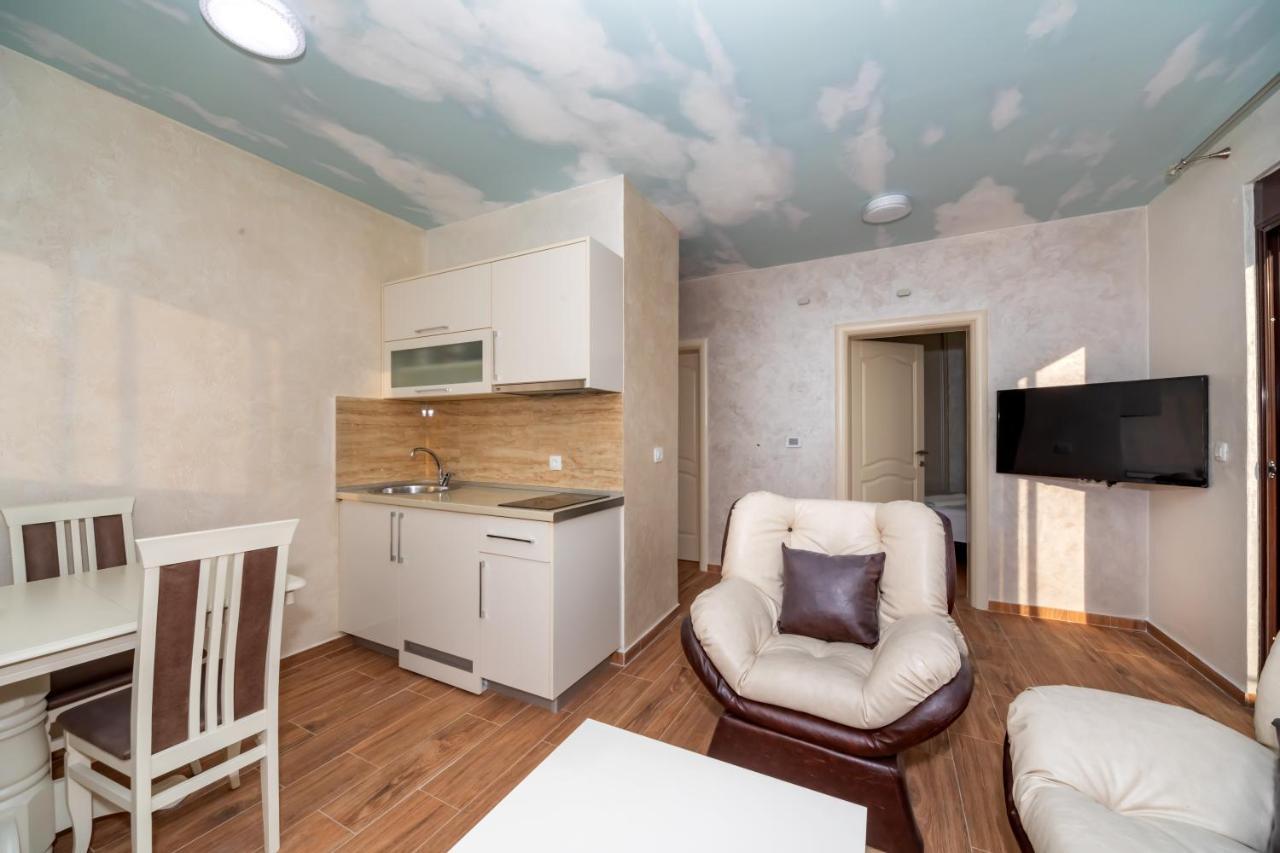 Ferienwohnung Kaom Lux Dobrá Voda Exterior foto
